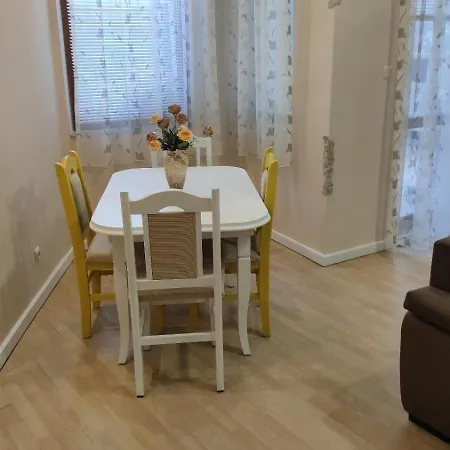 公寓 Aпартамент жужа *