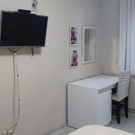 公寓 Aпартамент жужа 内塞伯尔