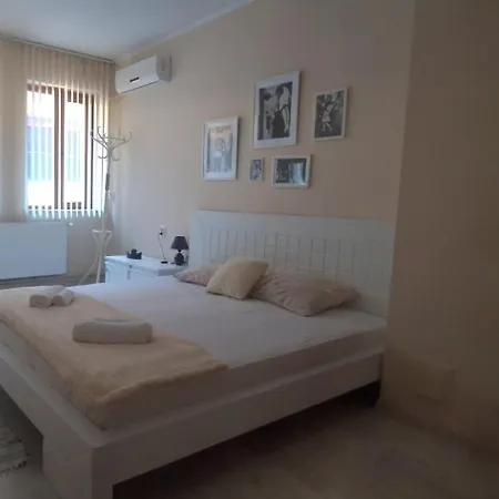 公寓 Aпартамент жужа *